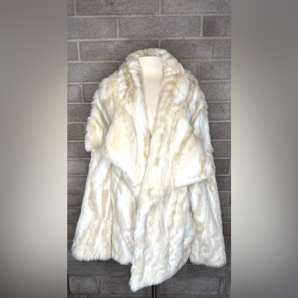 Donna Salyers Fabulous-Furs Ivory Faux Fur Coat Women’s 3X Plush Winter Jacket - Picture 2 of 13
